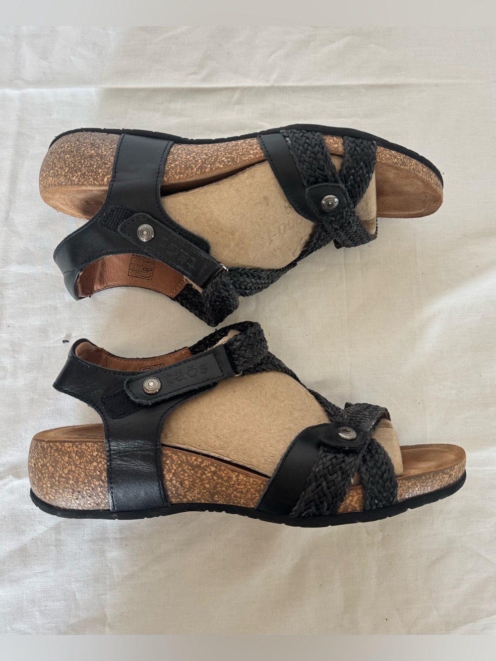 Taos Trulie Wedge Sandals Size 8-8.5